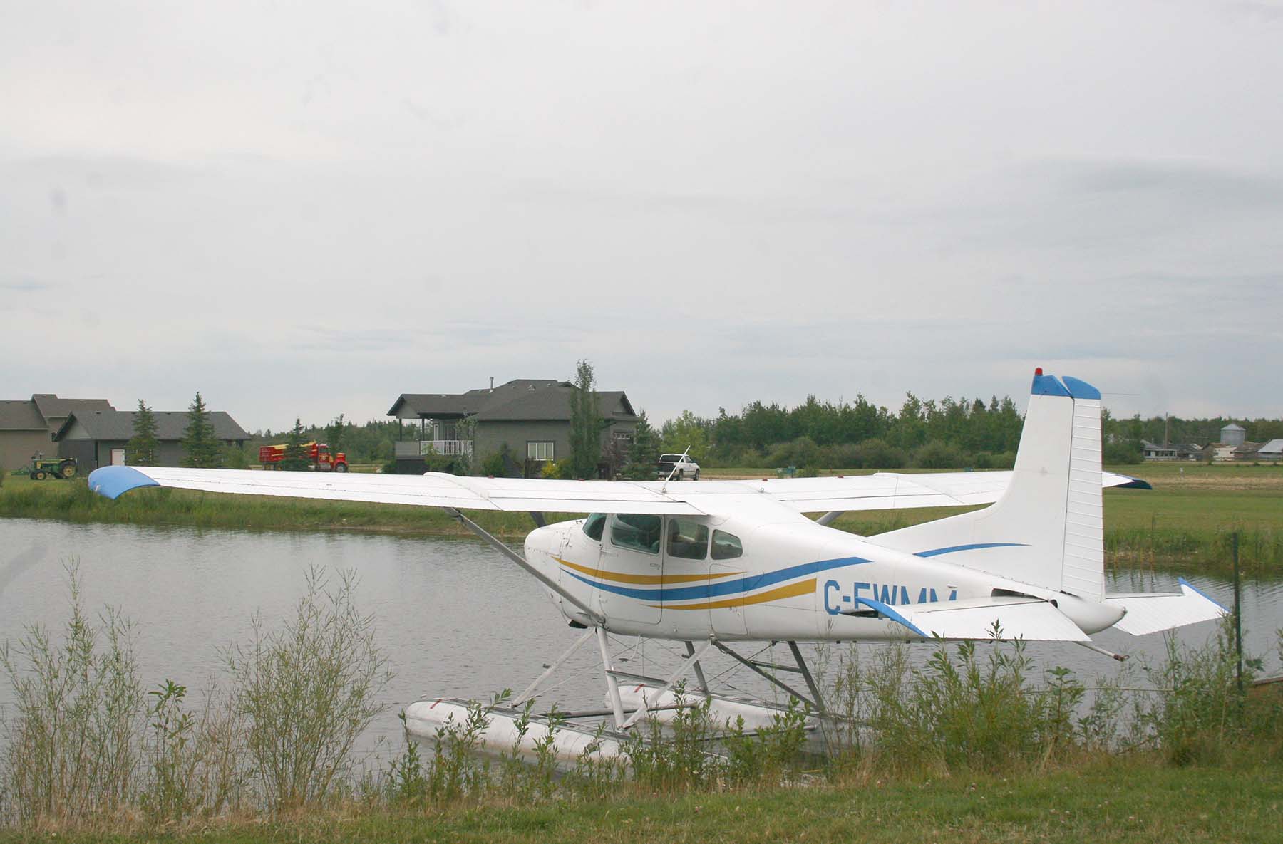 Lots Westlock Airport